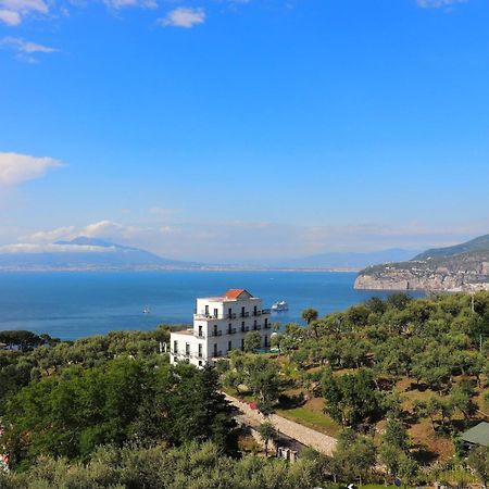 La Casetta Di Emma Sorrento Bagian luar foto
