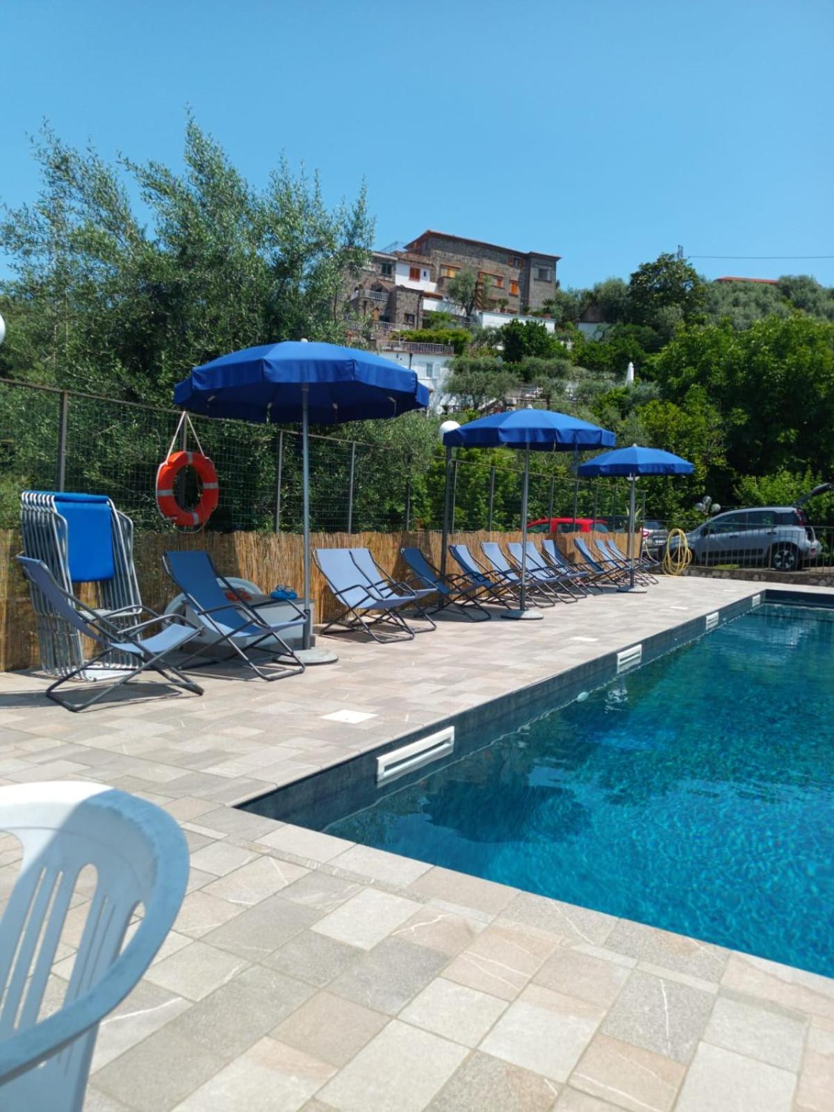 La Casetta Di Emma Sorrento Bagian luar foto